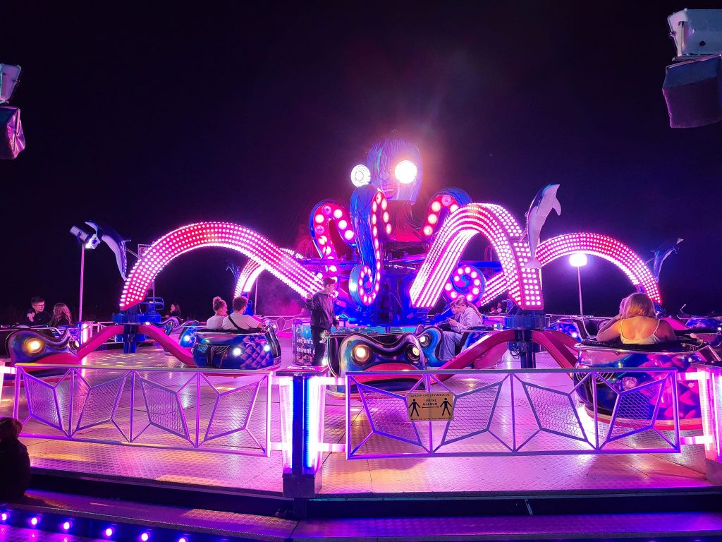 carnival rides lighting