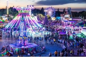 What are the sizes of Fairground Point Lights?